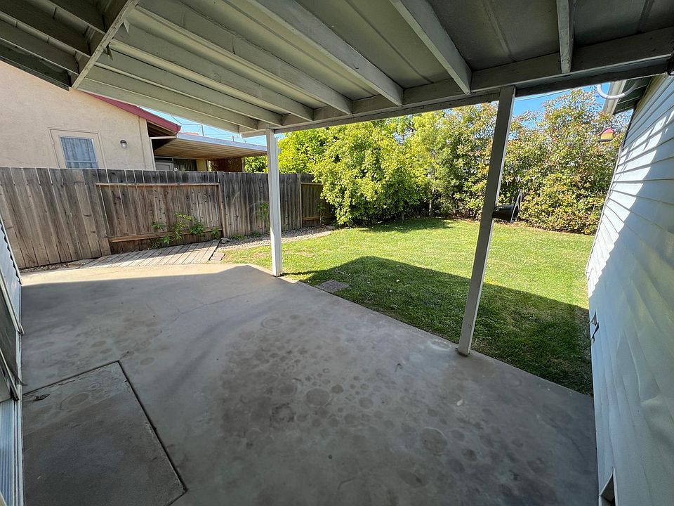 2nd image of 2908 Notre Dame Dr