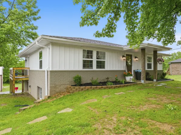 350 S Countryman Road, Ozark, MO 65721