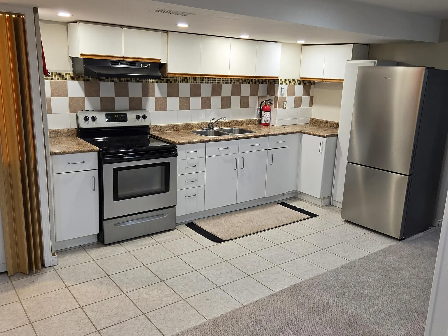 2 bed, $1,700 — Photo 2