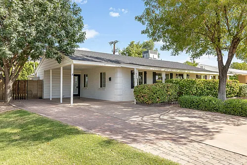 808 E Cavalier Dr Photo 1