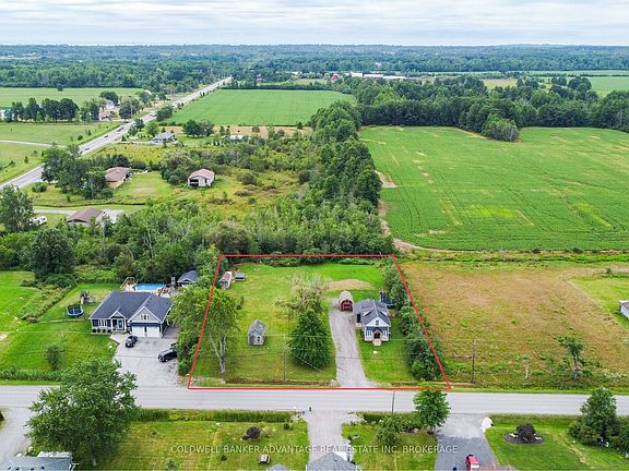 2nd image of 3747 Bowen Rd
