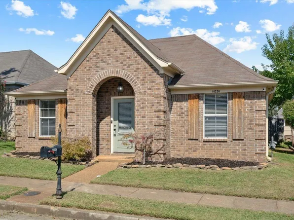 10226 Evening Hill Dr, Cordova, TN 38016