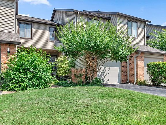 3rd image of 1710 Thorny Briar Dr