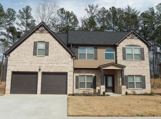 384 Mossycup Dr, Fairburn, GA 30213