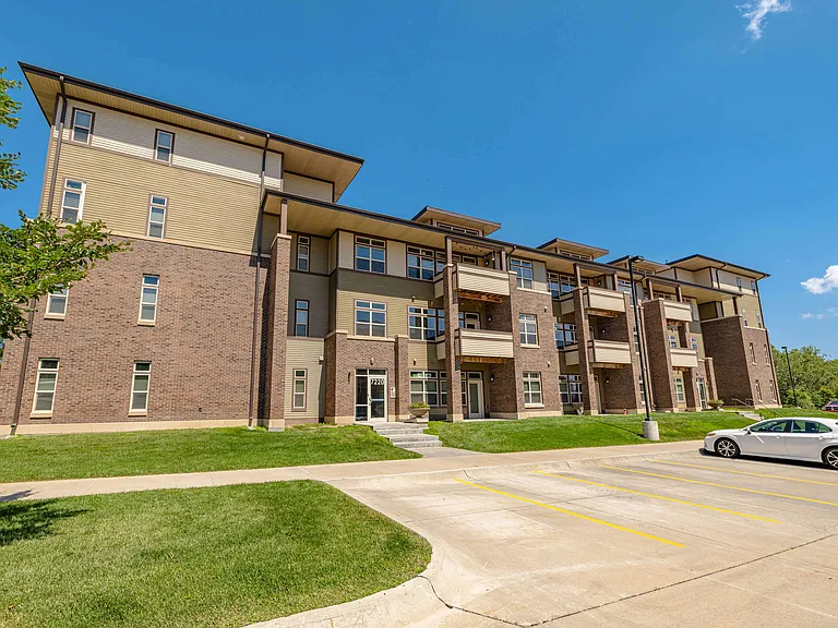 Brookside Apartments — Photo 43