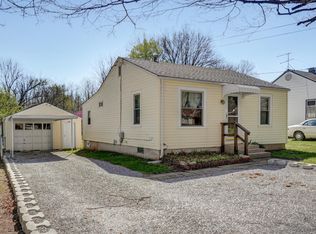 1520 S Thelma Ave, Springfield, MO 65807