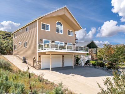 440 W Beach Drive, Orondo, WA, 98843