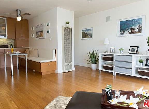 3rd image of 2311 4th St APT 301
