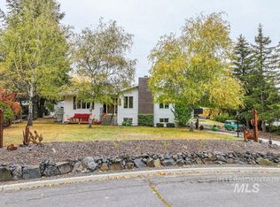 1236 Tamarack Dr, Moscow, ID 83843