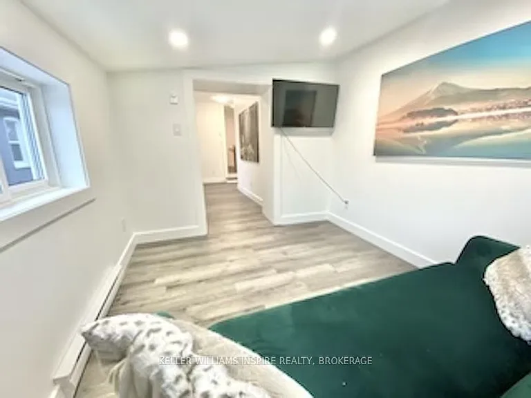 31 Everett St — Photo 8