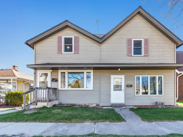 522 Mill St, Algoma, WI 54201