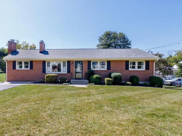 7612 Barrens Rd, Roanoke, VA 24019