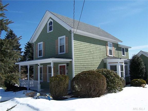 2nd image of 10 Woodlawn Ave