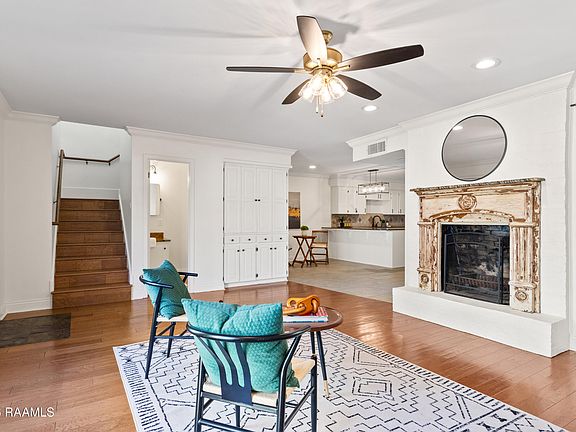 4th image of 305 Halcott Dr APT 122