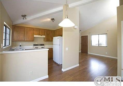 4th image of 4385 Georgia St Unit 4