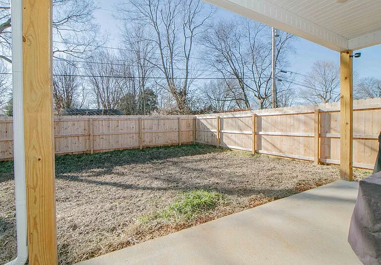 220 King Rd — Photo 14