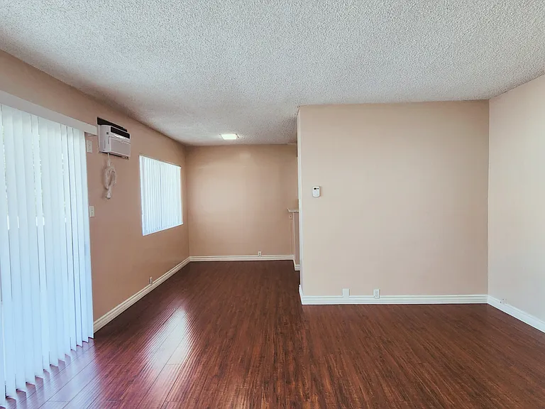 1815 Fremont Ave — Photo 3