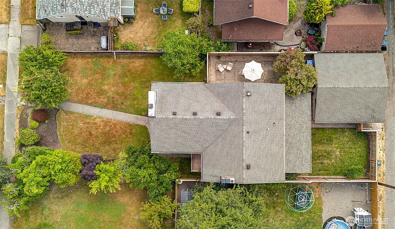 2nd image of 4408 N 9th Street