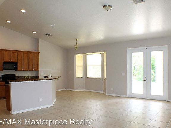 3rd image of 6449 NW Hacienda Ln