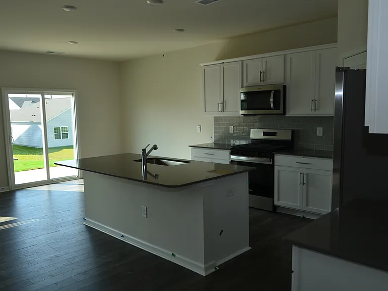 136 Pisgah St — Photo 6