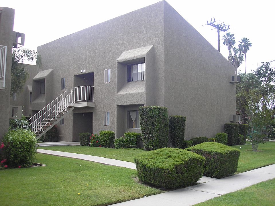 1st image of 1605 1st St #A