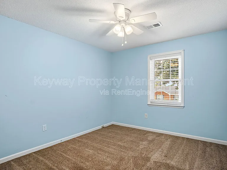 3420 Linderwood Dr — Photo 15