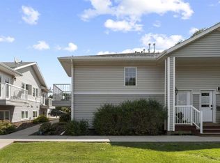 4907 W 46th St #204, Camrose, AB T4V 1G9