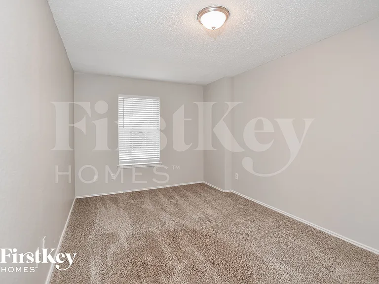 5116 Wedgewood Dr — Photo 11
