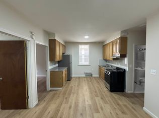 32-20 41st St UNIT 1R, Astoria, NY 11103