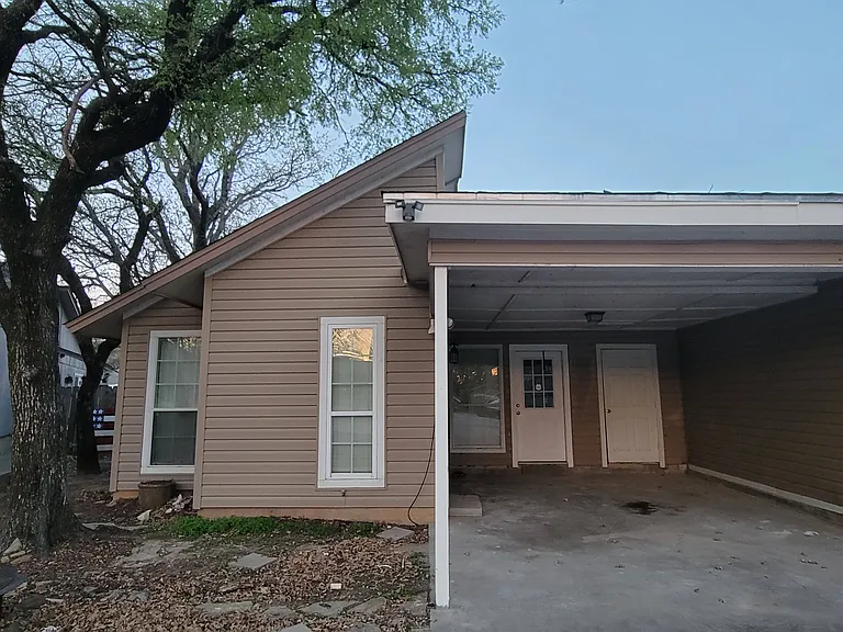 1213 Elm Ct — Photo 17