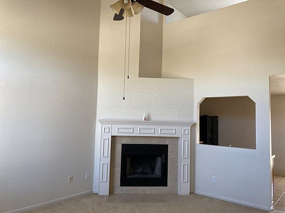 2nd image of 3502 Catalina Dr
