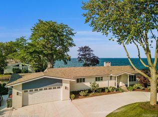 22715 Revere St, Saint Clair Shores, MI 48080