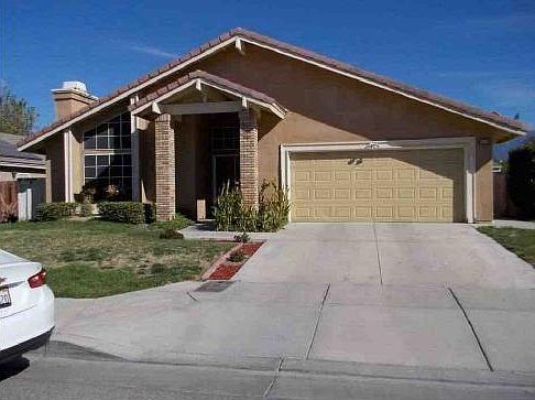 1st image of 1639 Apapas Ln