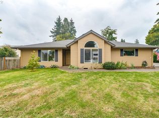 20144 SW Kinnaman Rd, Beaverton, OR 97078