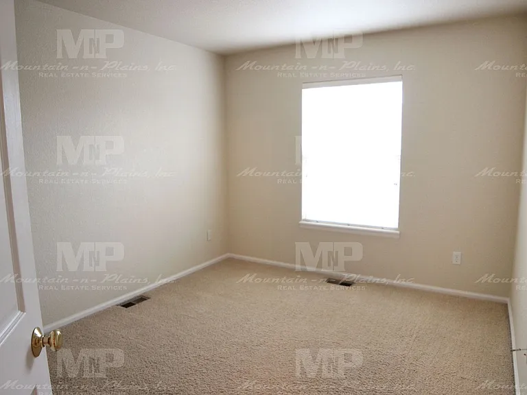 3826 Eclipse Ln — Photo 16