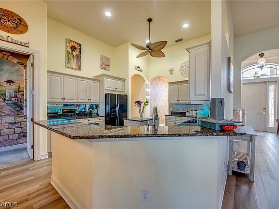 4th image of 4930 SW 19th Pl