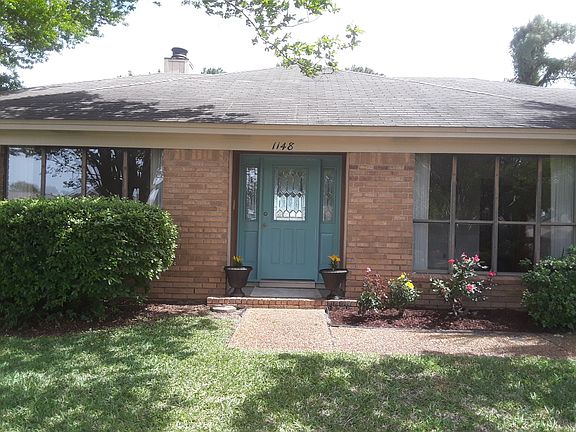 3rd image of 1148 Laguna Ln
