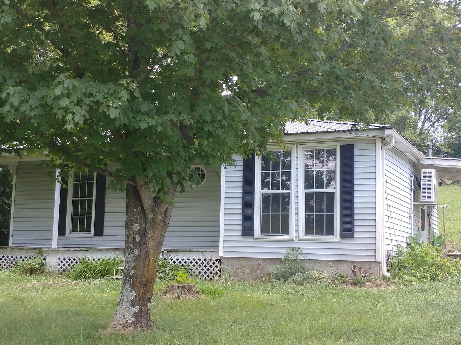 2524 Highway 25, Cottontown, TN 37048 Zillow