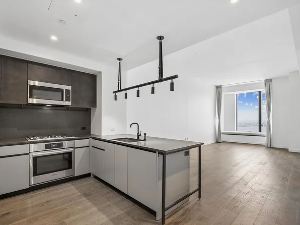 11 Hoyt St APT 55K, Brooklyn, NY 11201