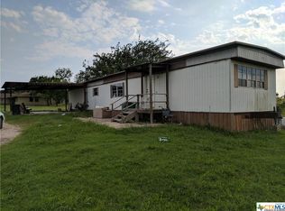 516 Rogers Cemetery Rd, Rogers, TX 76569