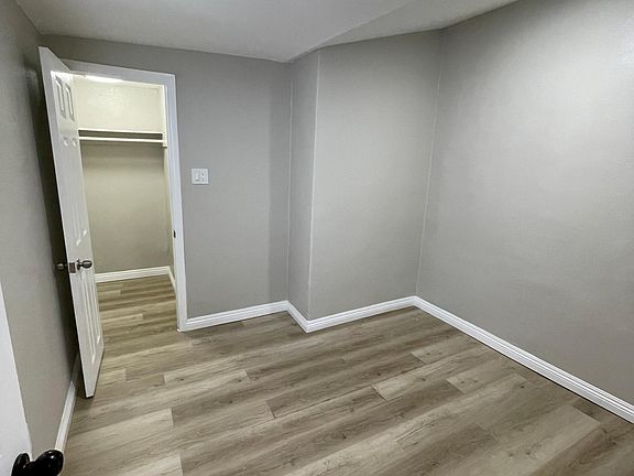 5th image of 1451 W Holt Ave #5
