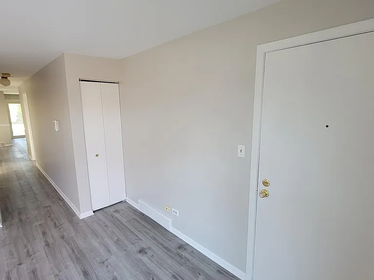 16724 Hillside Pl #1 — Photo 3