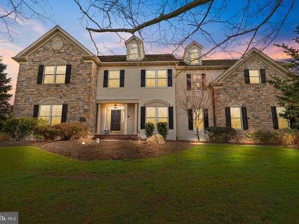 1310 Prospect Farm Dr, Yardley, PA 19067