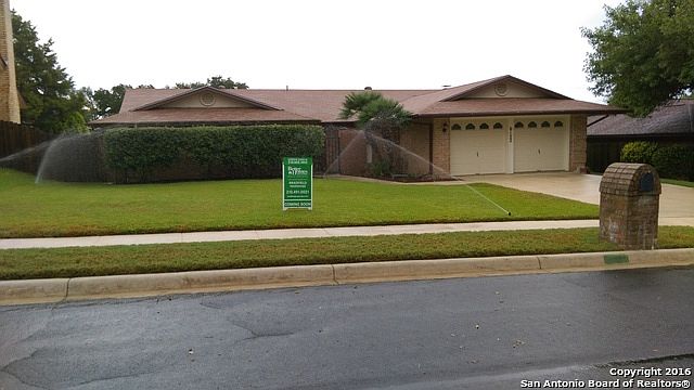 1st image of 6122 Royal Point Dr