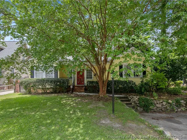 205 Fuller St, Fayetteville, NC 28305