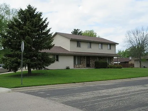 605-607 Margate Dr