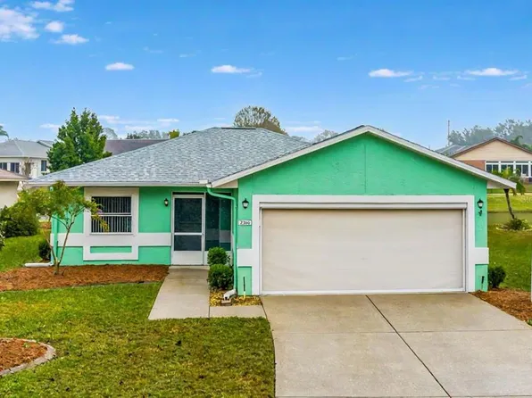 2266 Silver Re Dr, Lakeland, FL 33810