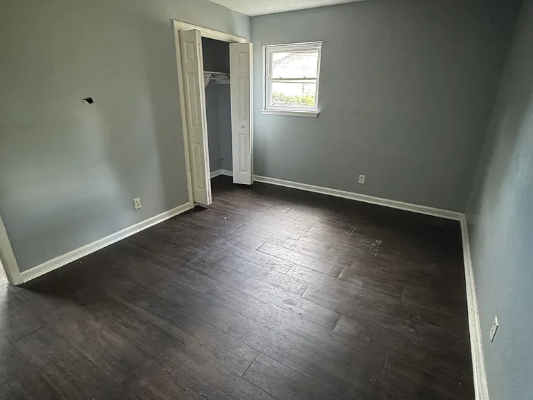3054 Tremont St — Photo 10