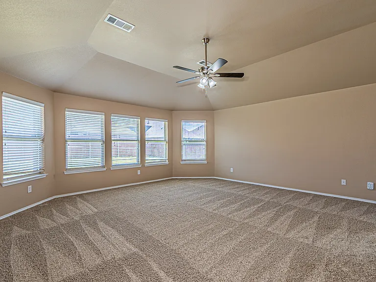 419 Fairland Dr — Photo 12