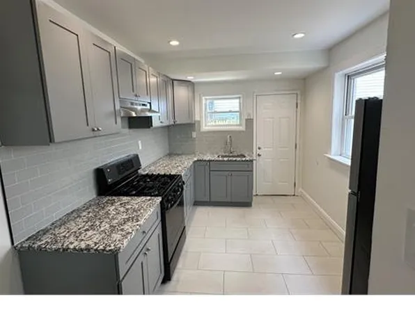 2008 E Lehigh Ave, Philadelphia, PA 19125